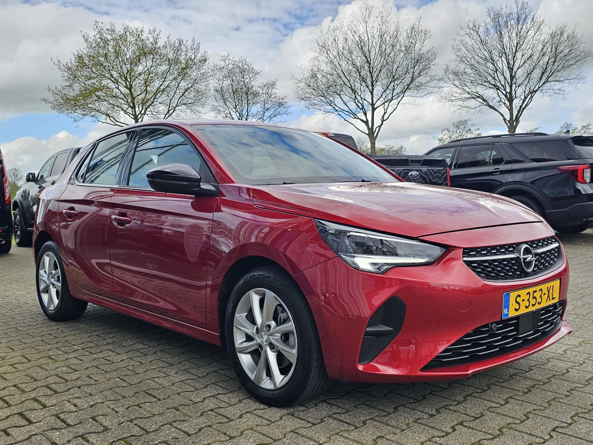 Hoofdafbeelding Opel Corsa