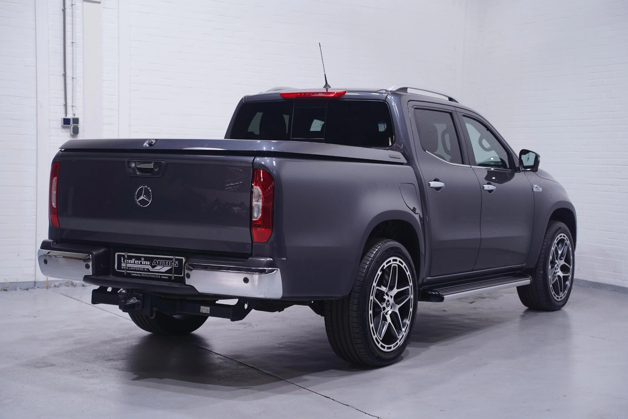 Hoofdafbeelding Mercedes-Benz X-Klasse
