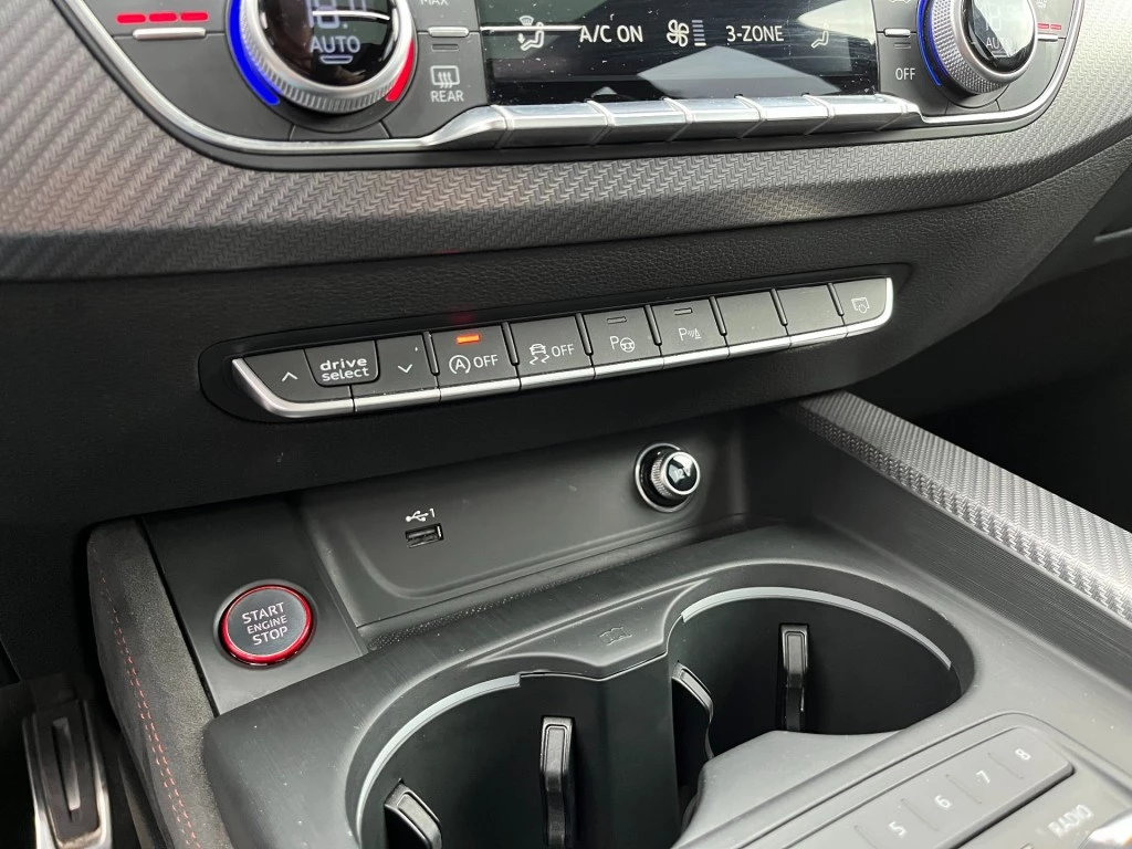 Hoofdafbeelding Audi RS4