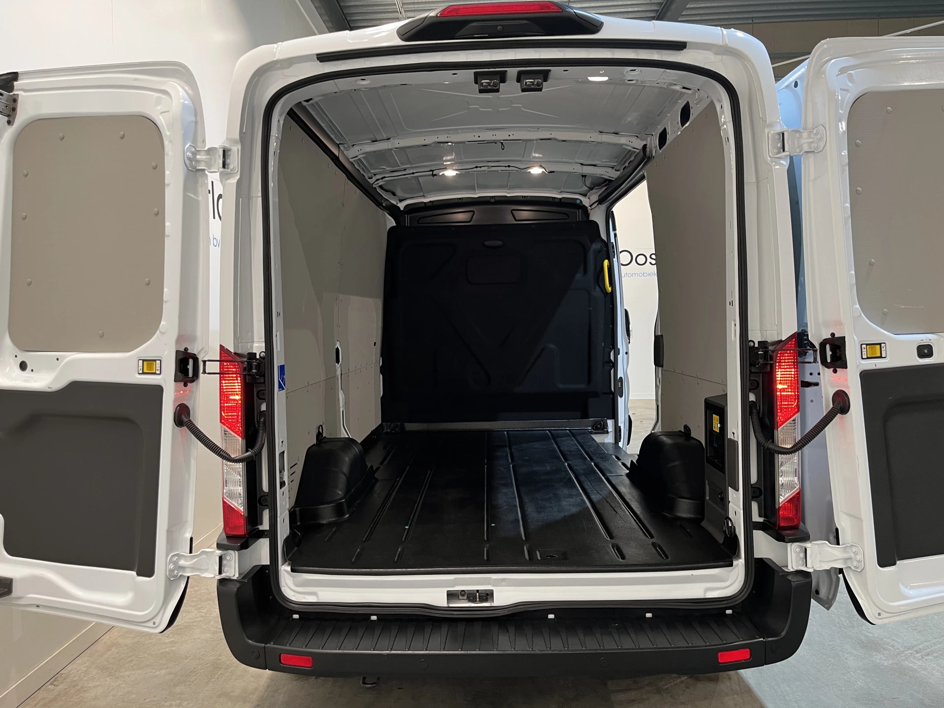 Hoofdafbeelding Ford E-Transit