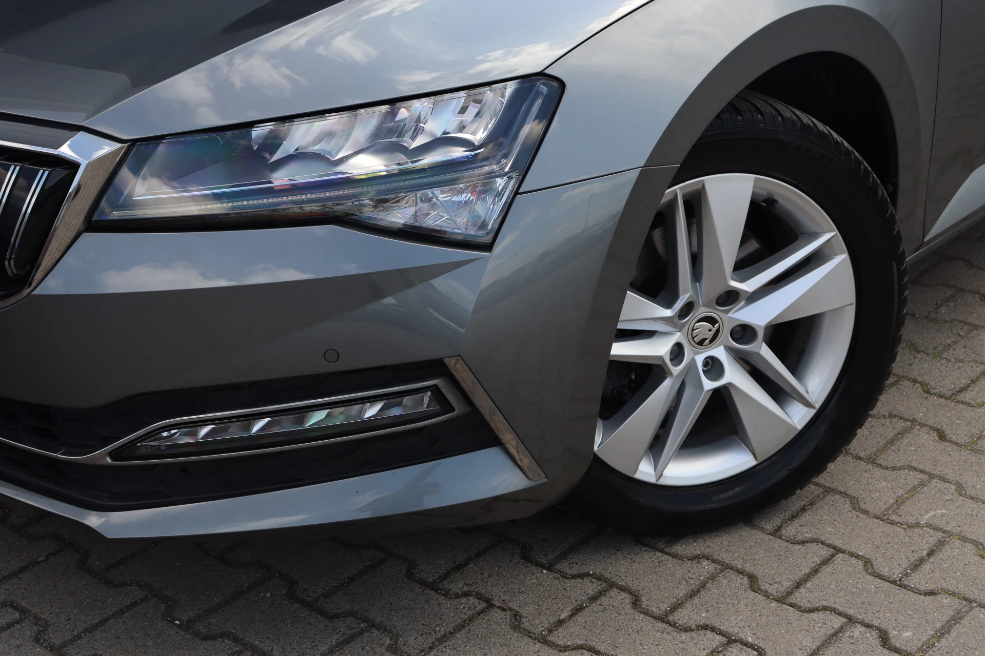Hoofdafbeelding Škoda Superb