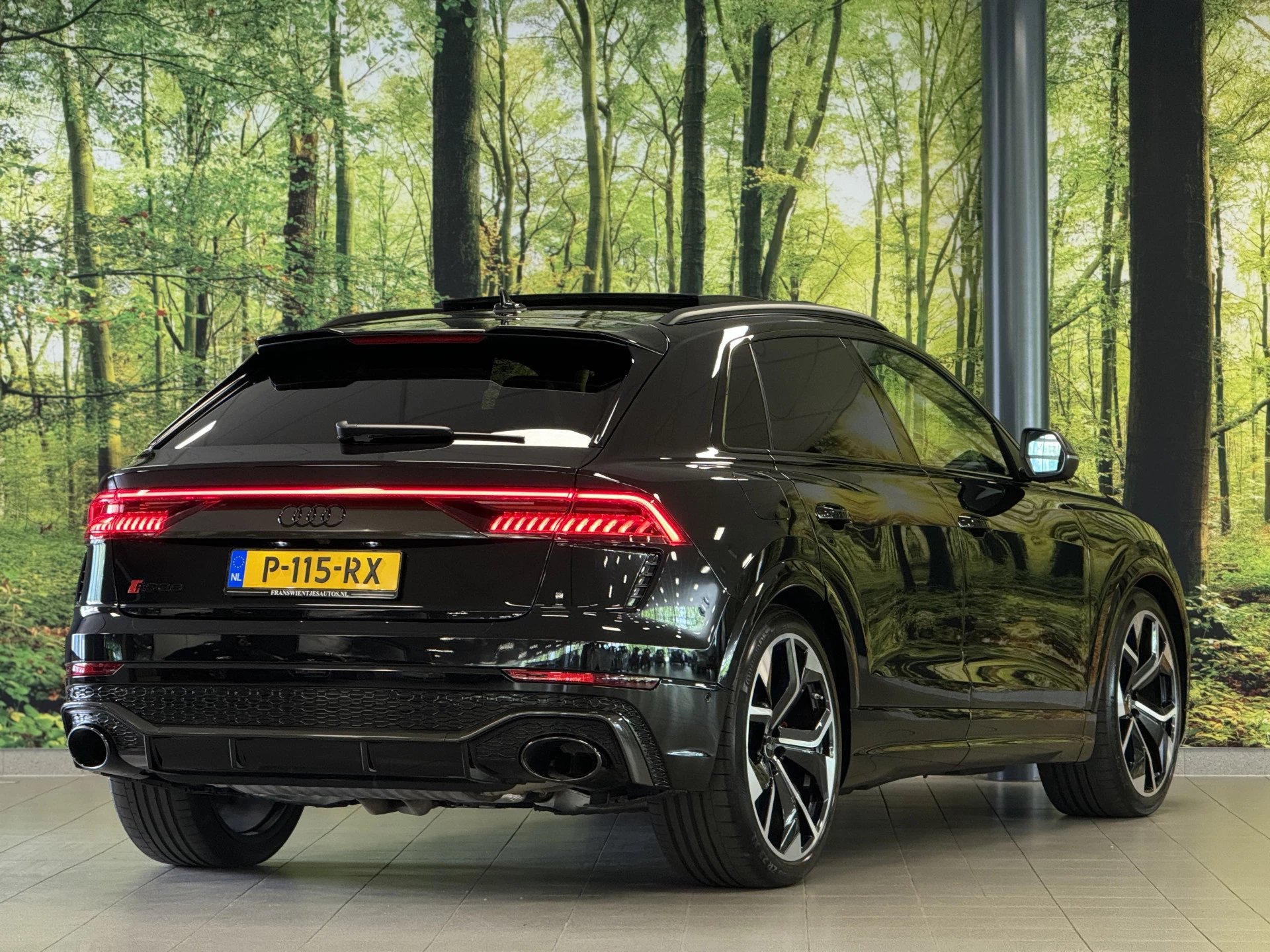 Hoofdafbeelding Audi RSQ8