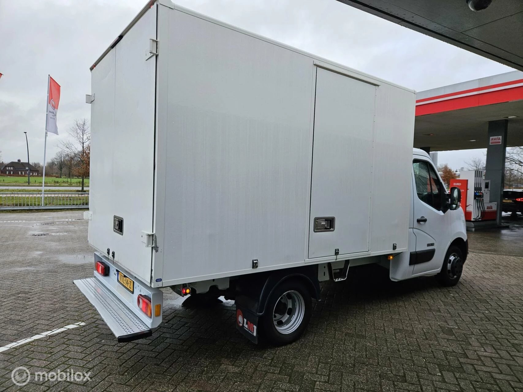 Hoofdafbeelding Nissan NV400