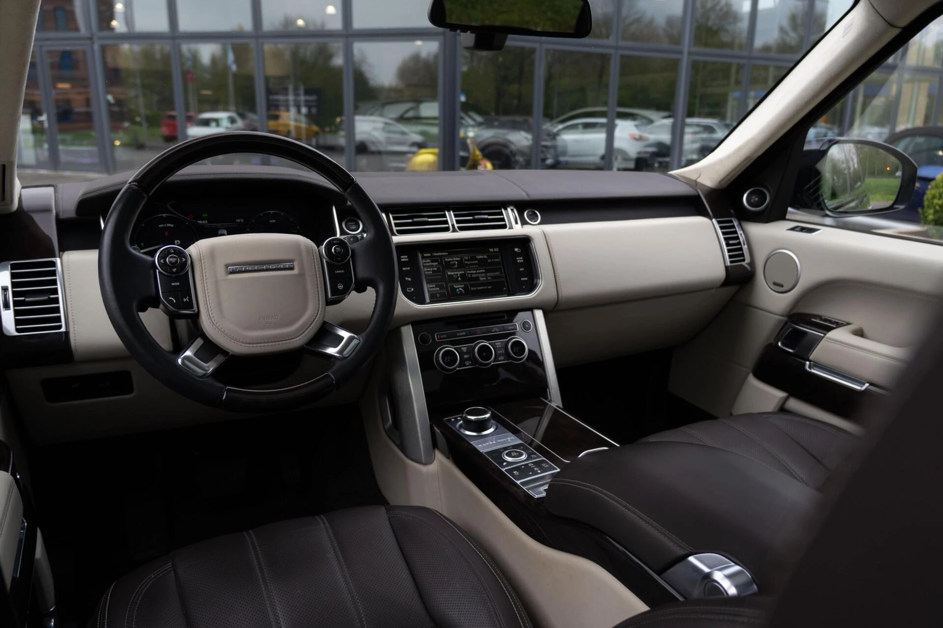 Hoofdafbeelding Land Rover Range Rover