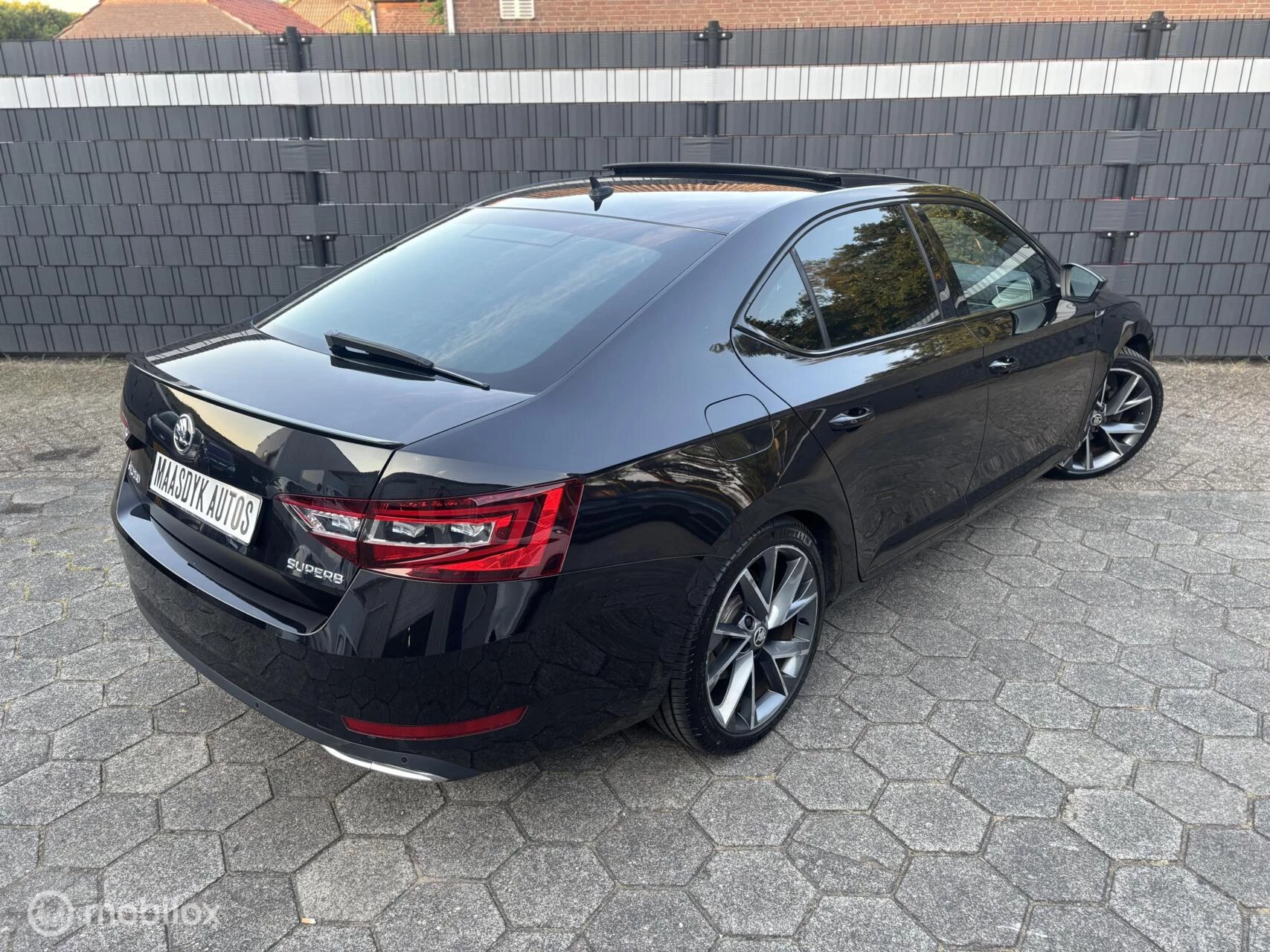 Hoofdafbeelding Škoda Superb