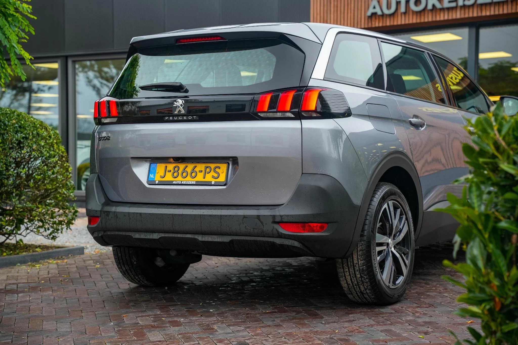 Hoofdafbeelding Peugeot 5008