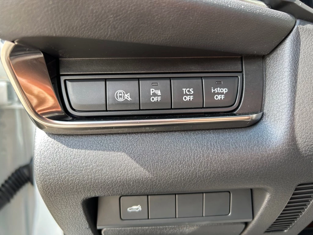 Hoofdafbeelding Mazda CX-30