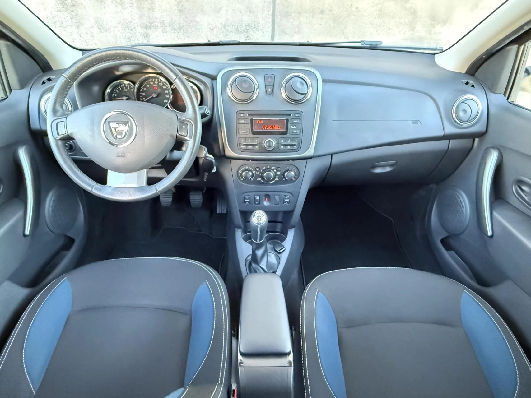 Hoofdafbeelding Dacia Logan