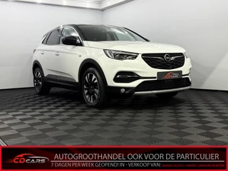 Opel Grandland X 1.2 Turbo Business Executive Half leder, Camera, Navi, Rijstrook correctie, A start stop, Keyless start, Clima, Elektrische achterklep