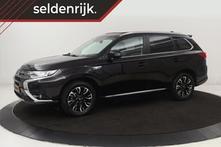 Mitsubishi Outlander 2.0 PHEV Instyle+ | Schuifdak | Leder |  Stoel & stuurverwarming | Trekhaak | 360 camera | Adaptive cruise | Xenon | Climate control | Keyless