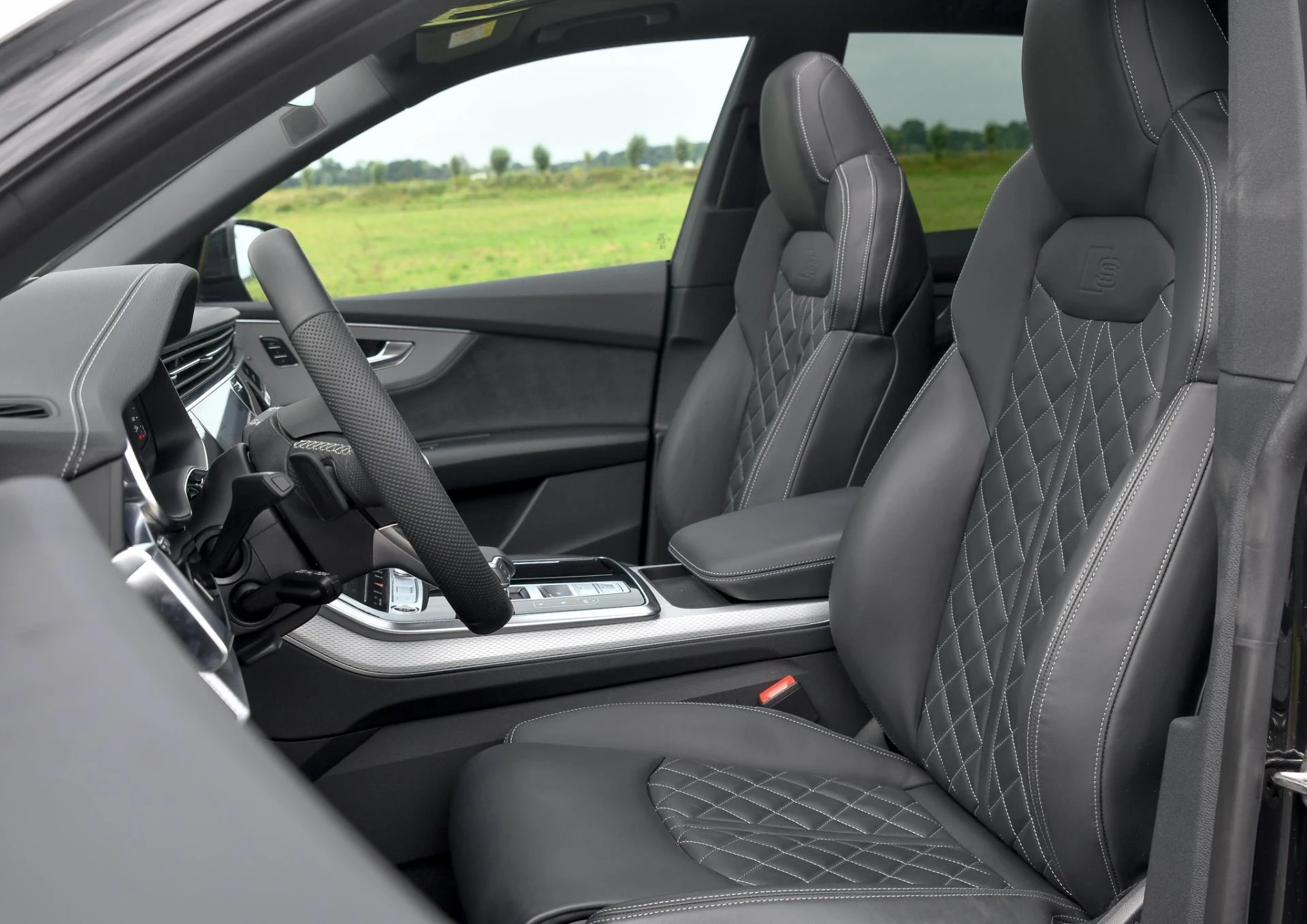Hoofdafbeelding Audi Q8