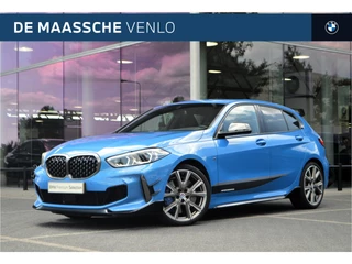 BMW 1 Serie M135i xDrive High Executive Automaat / Achteruitrijcamera / M Sportonderstel / Sportstoelen / Comfort Access / Stoelverwarming / Adaptieve LED / Parking Assistant / Head-Up / Live Cockpit Professional