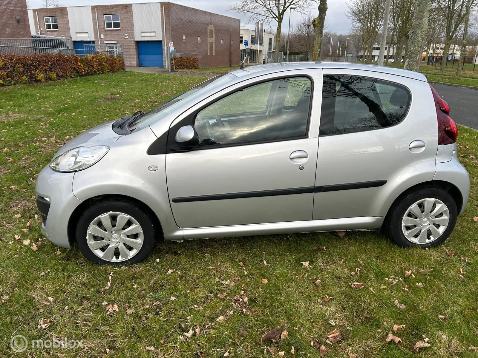 Hoofdafbeelding Peugeot 107