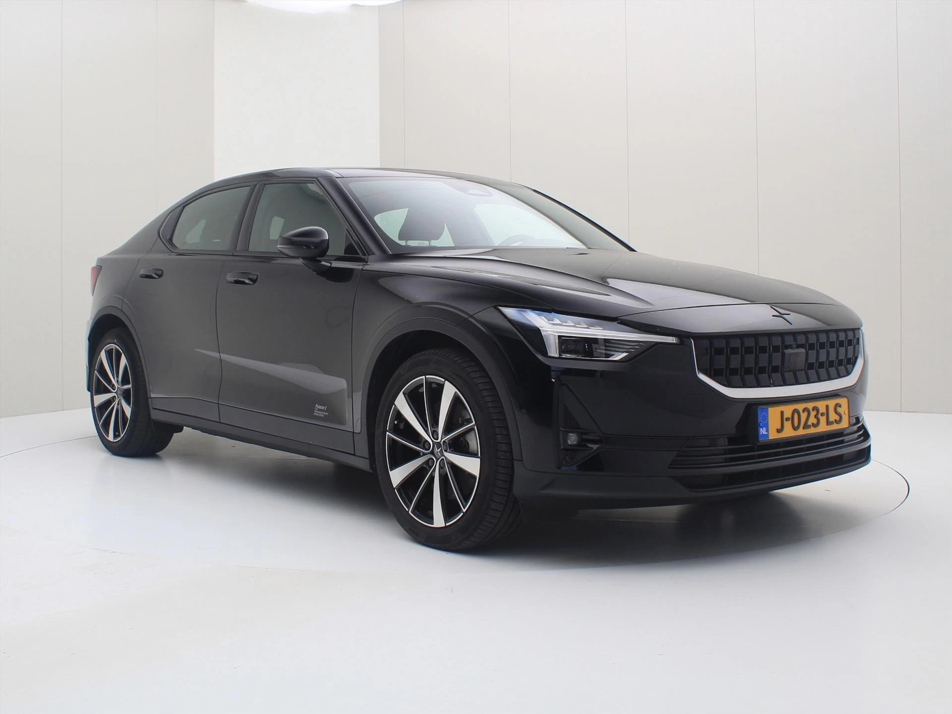 Hoofdafbeelding Polestar 2