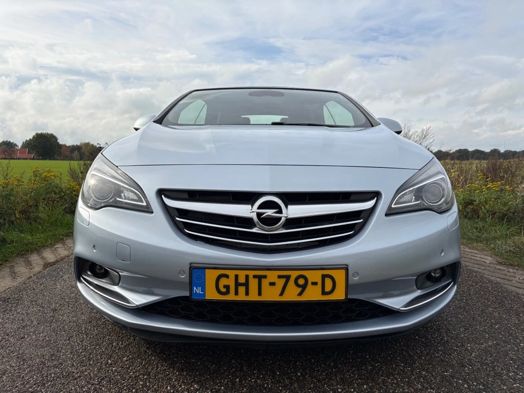 Hoofdafbeelding Opel Cascada