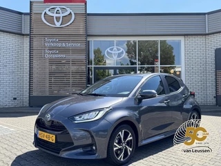 Toyota Yaris HYBRID 115 DYNAMIC COMFORT-PACK STOEL/STUURVERW PARK-SENSOREN BLIND-SPOT APPLE/ANDROID KEYLESS 16" LM-VELGEN ALL-SEASONS NL-AUTO