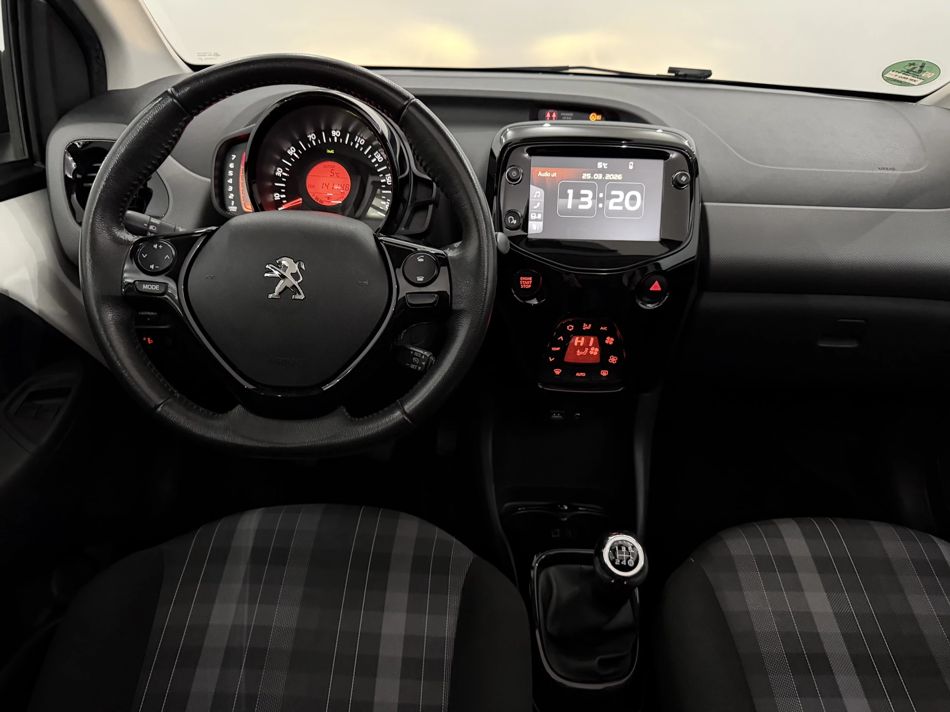 Hoofdafbeelding Peugeot 108