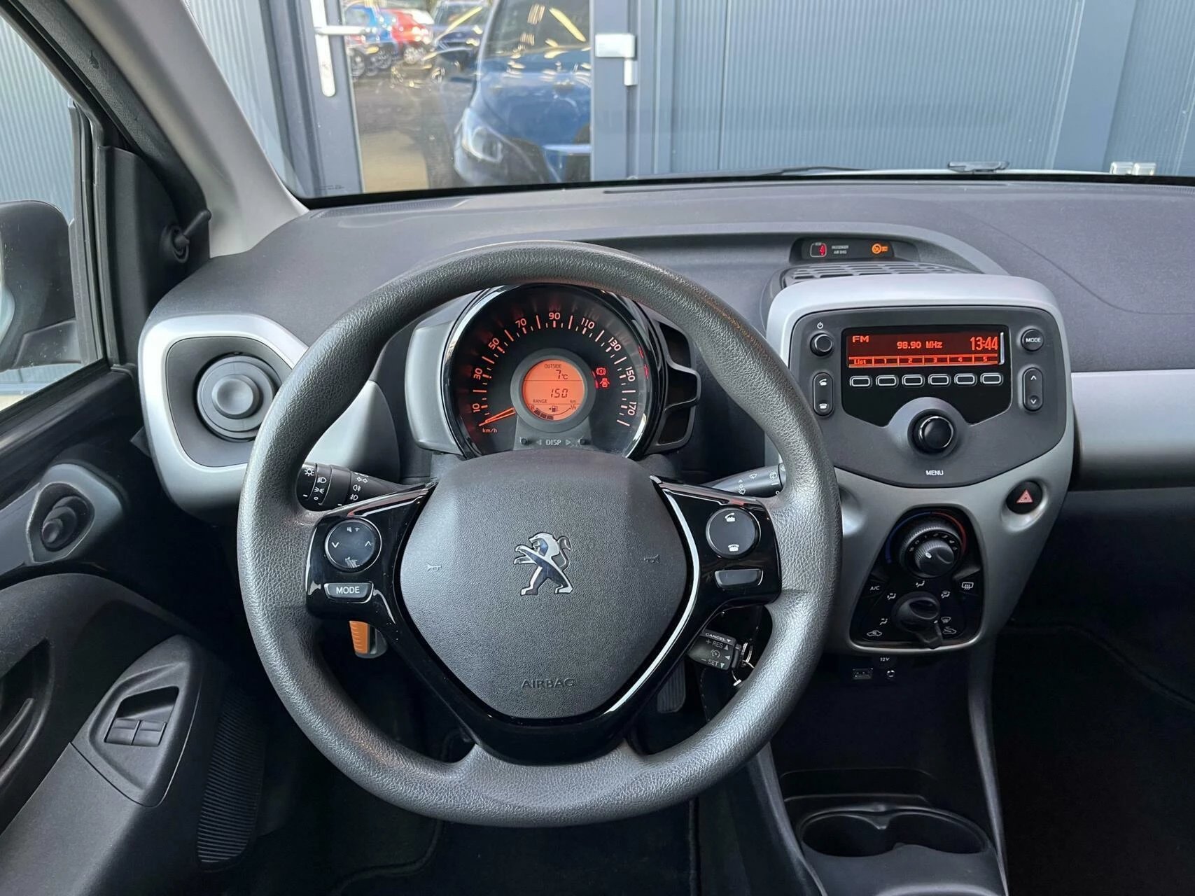 Hoofdafbeelding Peugeot 108