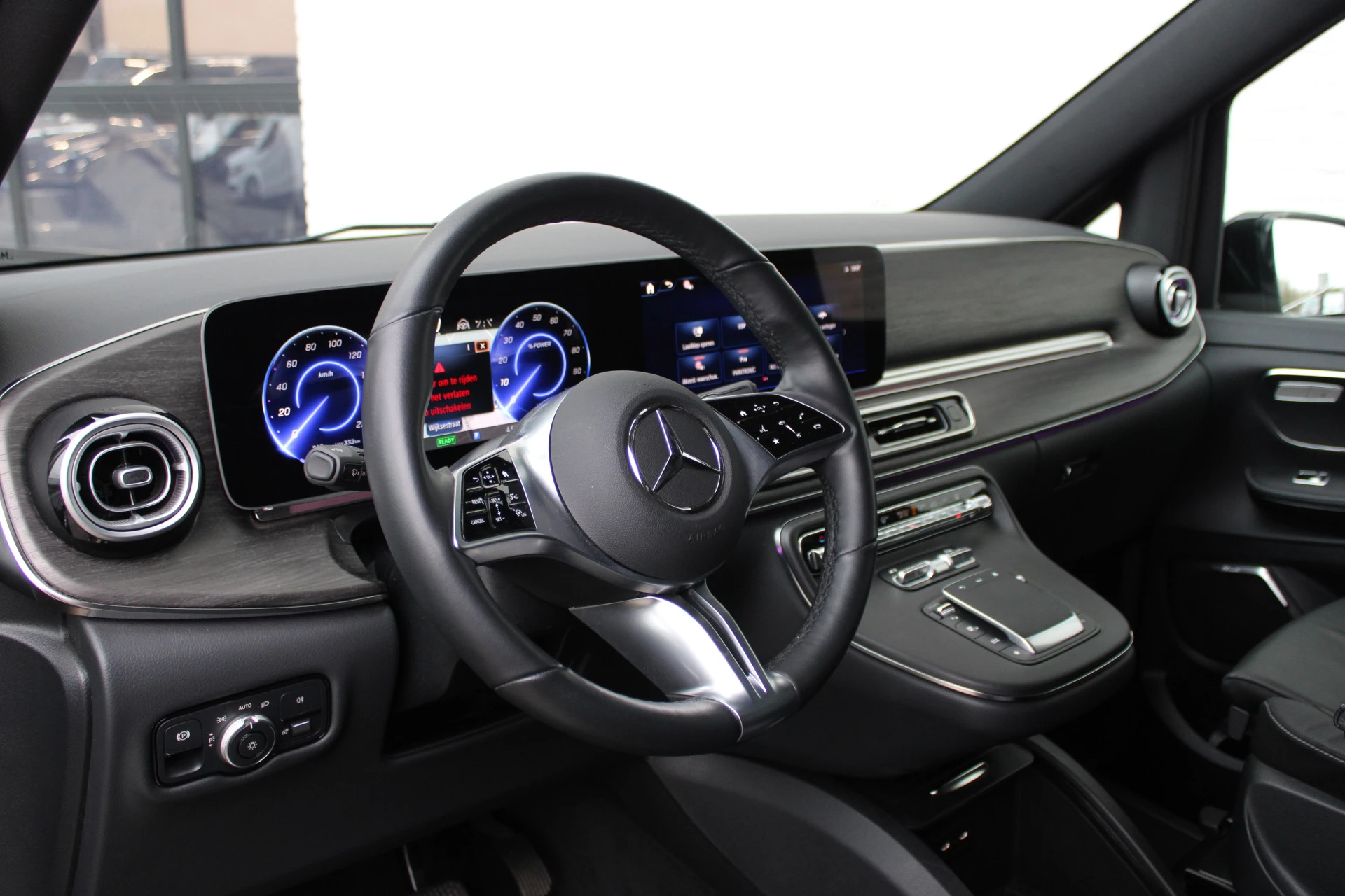 Hoofdafbeelding Mercedes-Benz EQV