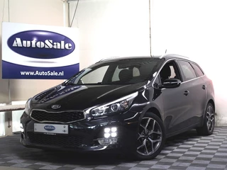 Hoofdafbeelding Kia cee'd Kia cee'd Sportswagon 1.0 T-GDi GT-Line 1eEIGNR! NAV STUUR/STOELVW '16