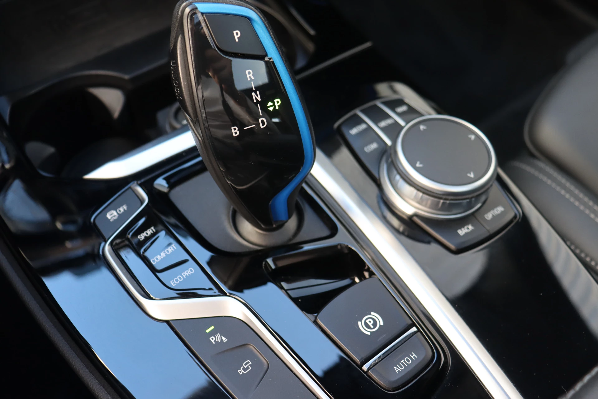 Hoofdafbeelding BMW iX3