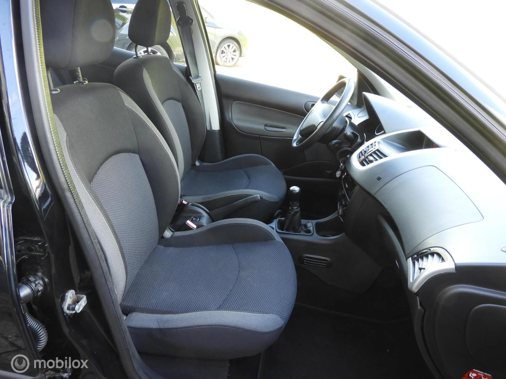 Hoofdafbeelding Peugeot 206
