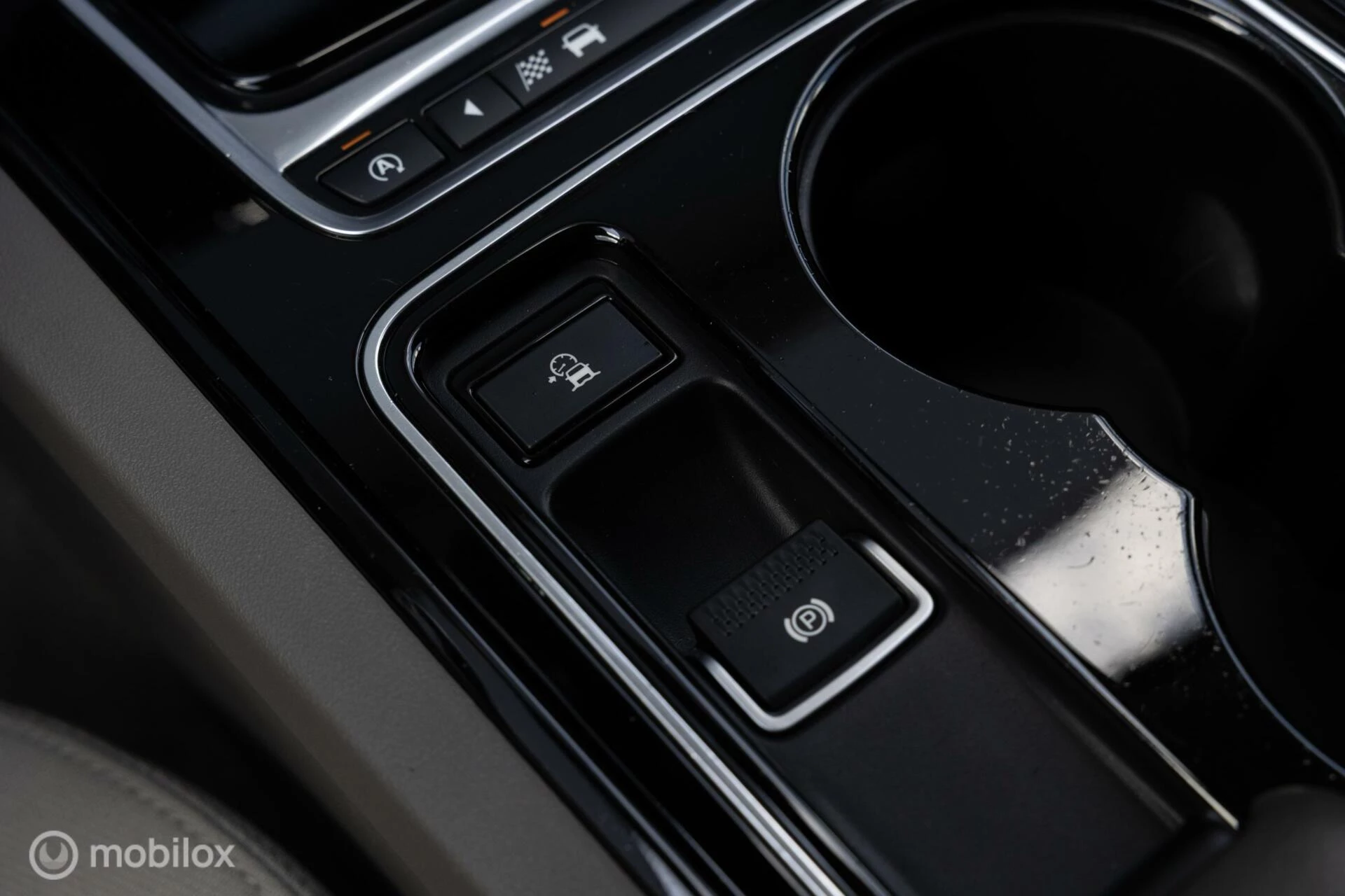 Hoofdafbeelding Jaguar XE