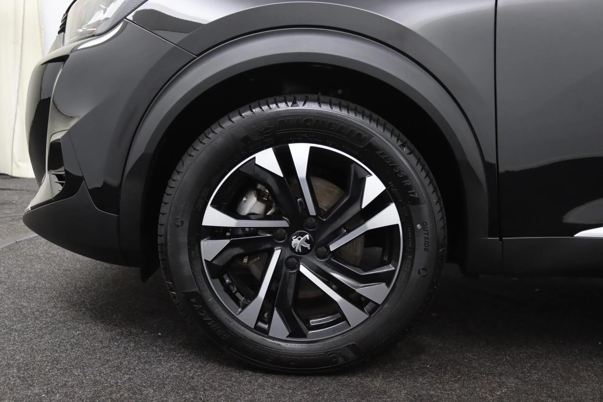 Hoofdafbeelding Peugeot e-2008