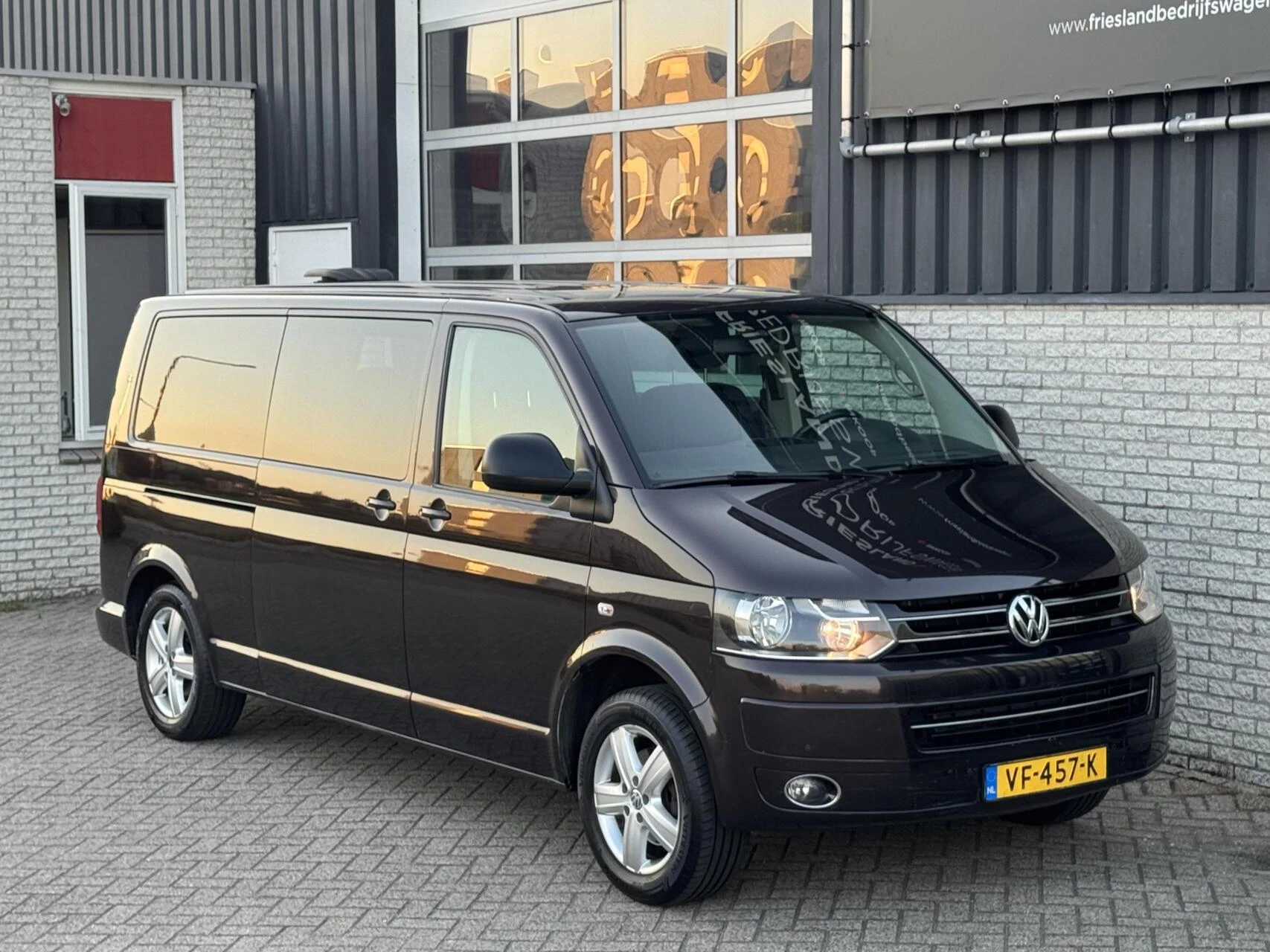Hoofdafbeelding Volkswagen Transporter
