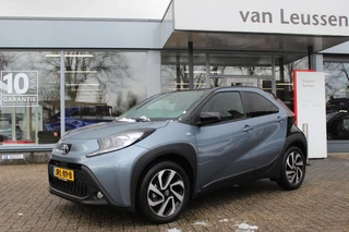 Toyota Aygo X PULSE STOELVERW LM-VELGEN AD-CRUISE APPLE/ANDROID BI-TONE CAMERA BLUETOOTH