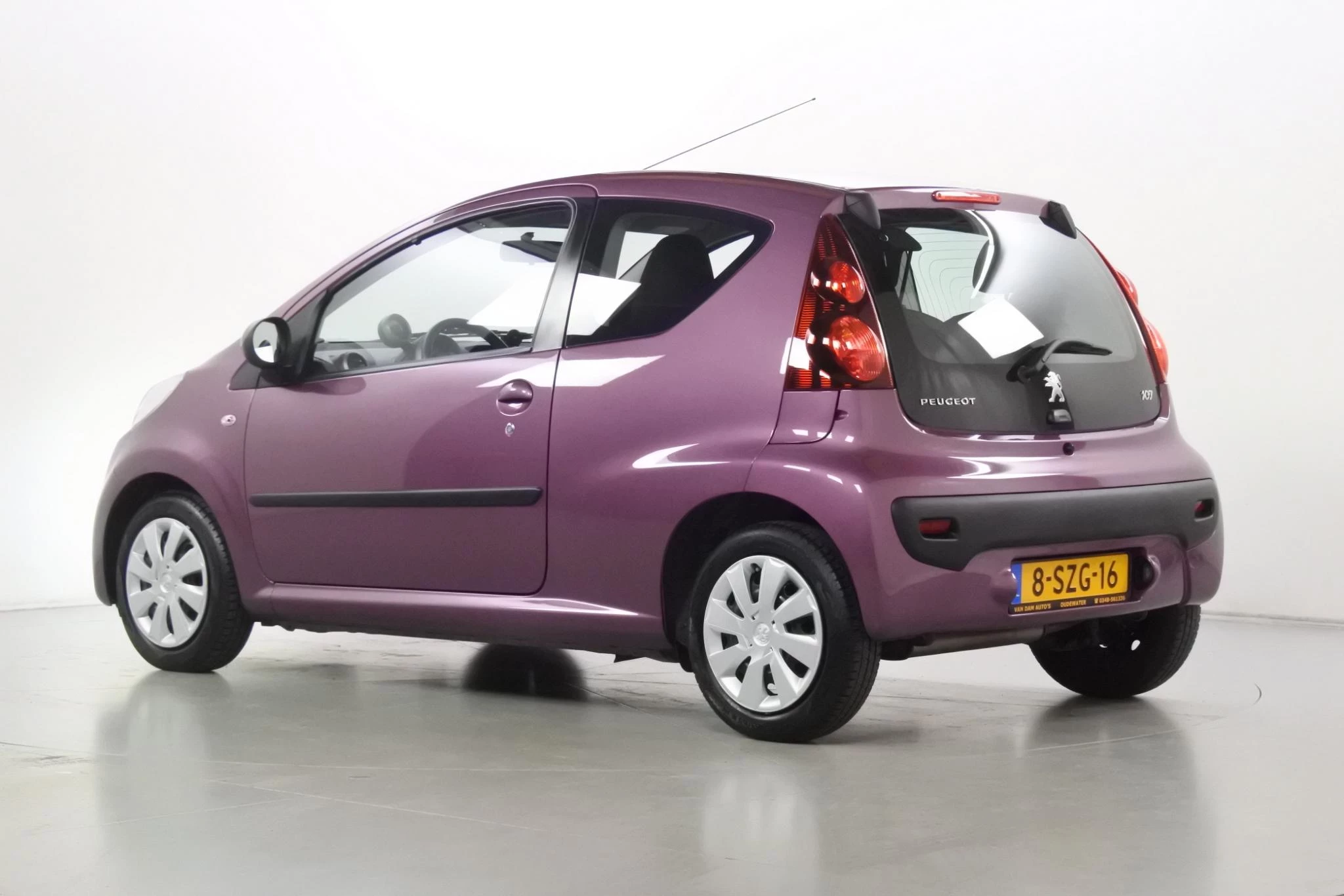Hoofdafbeelding Peugeot 107