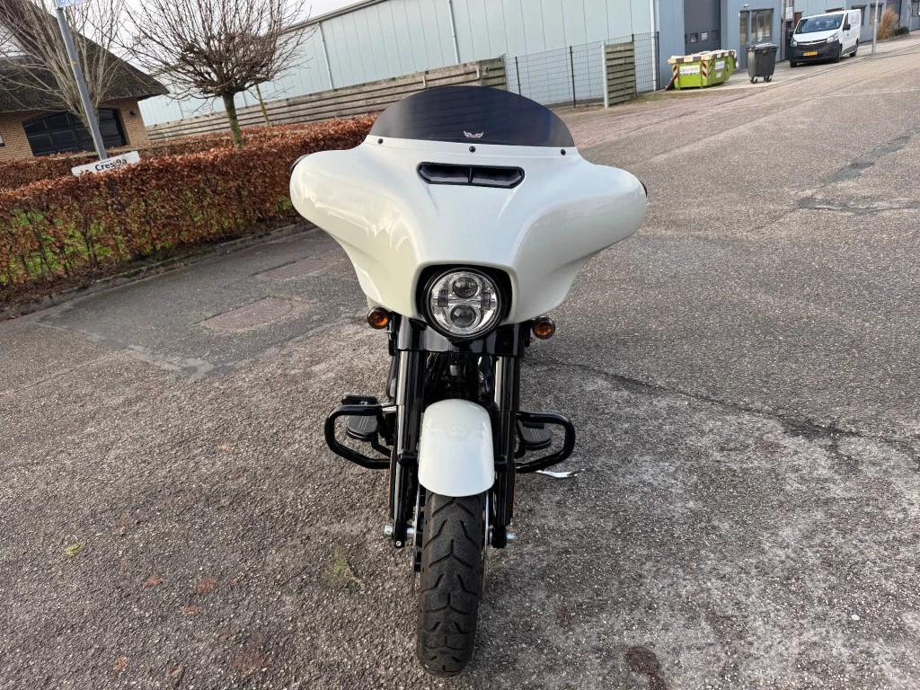 Hoofdafbeelding Harley-Davidson Street Glide