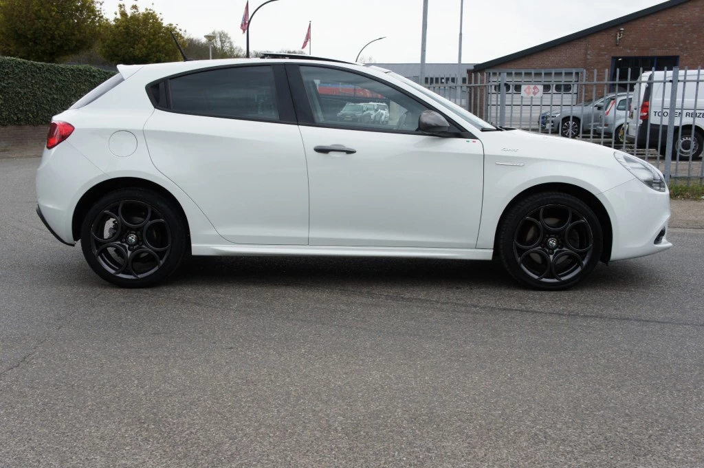 Hoofdafbeelding Alfa Romeo Giulietta