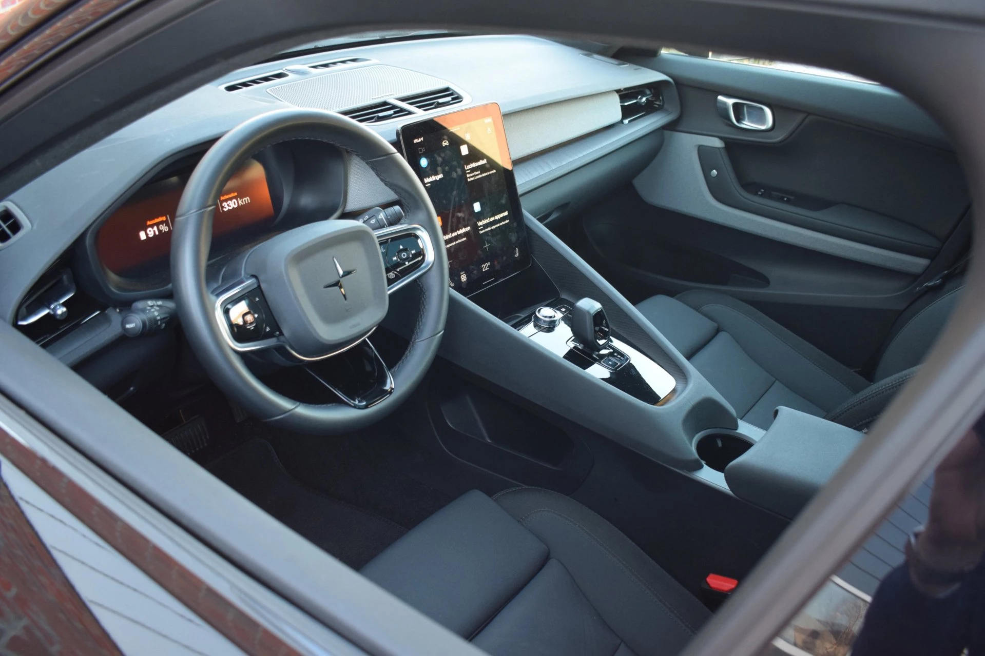 Hoofdafbeelding Polestar 2