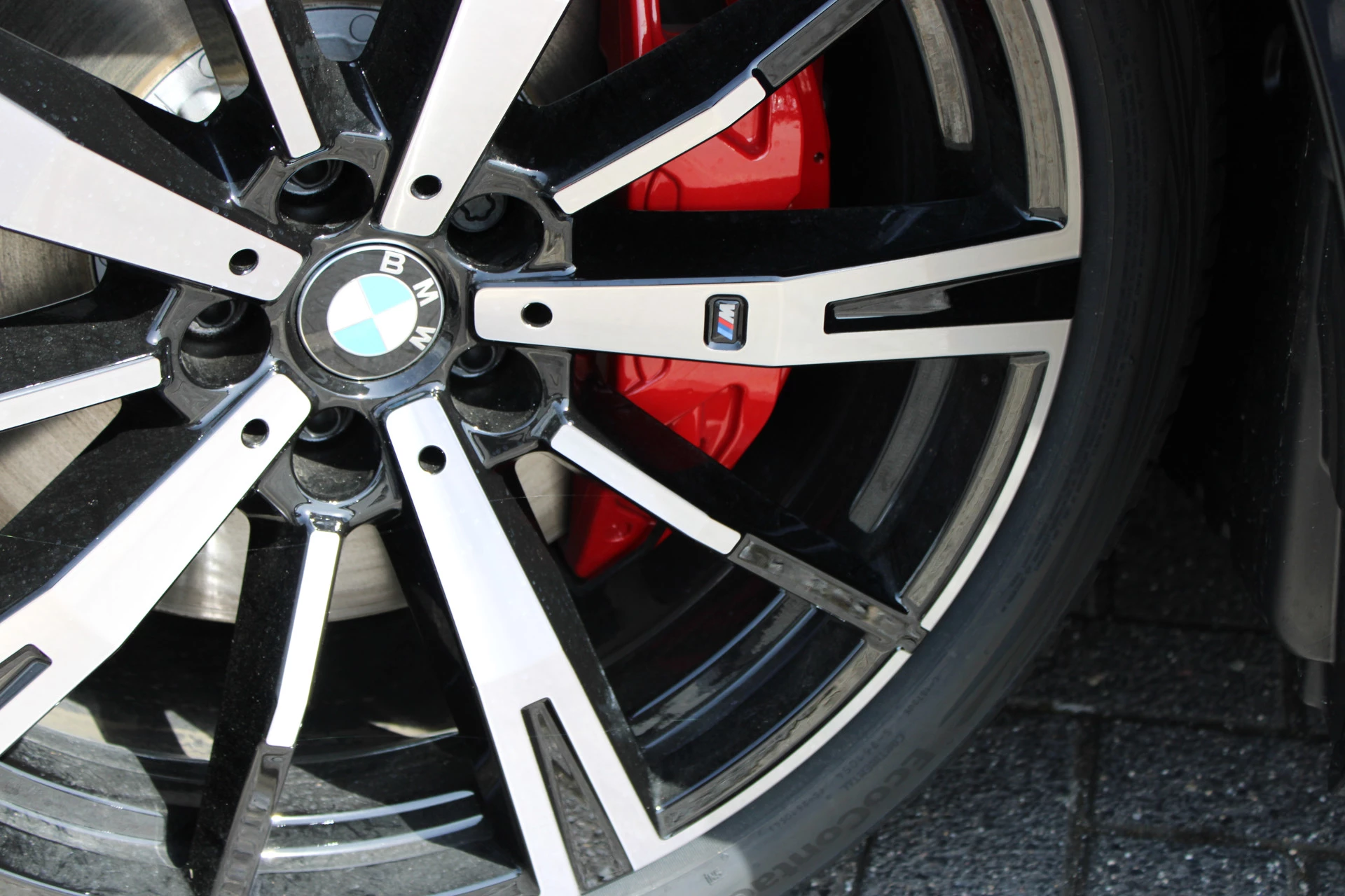 Hoofdafbeelding BMW i5