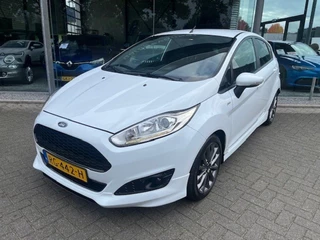 Hoofdafbeelding Ford Fiesta Ford Fiesta 1.0 ST-LINE 5Drs NAVI PDC ECC