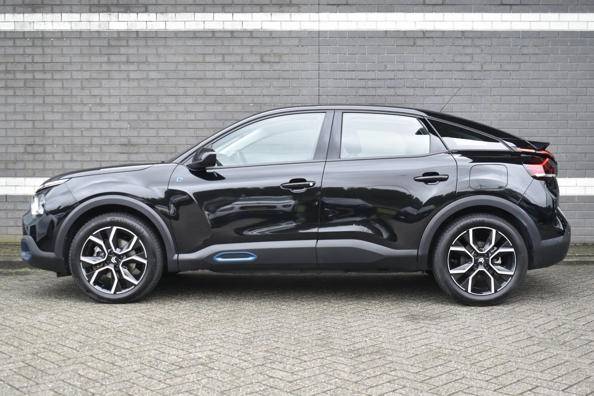 Hoofdafbeelding Citroën ë-C4