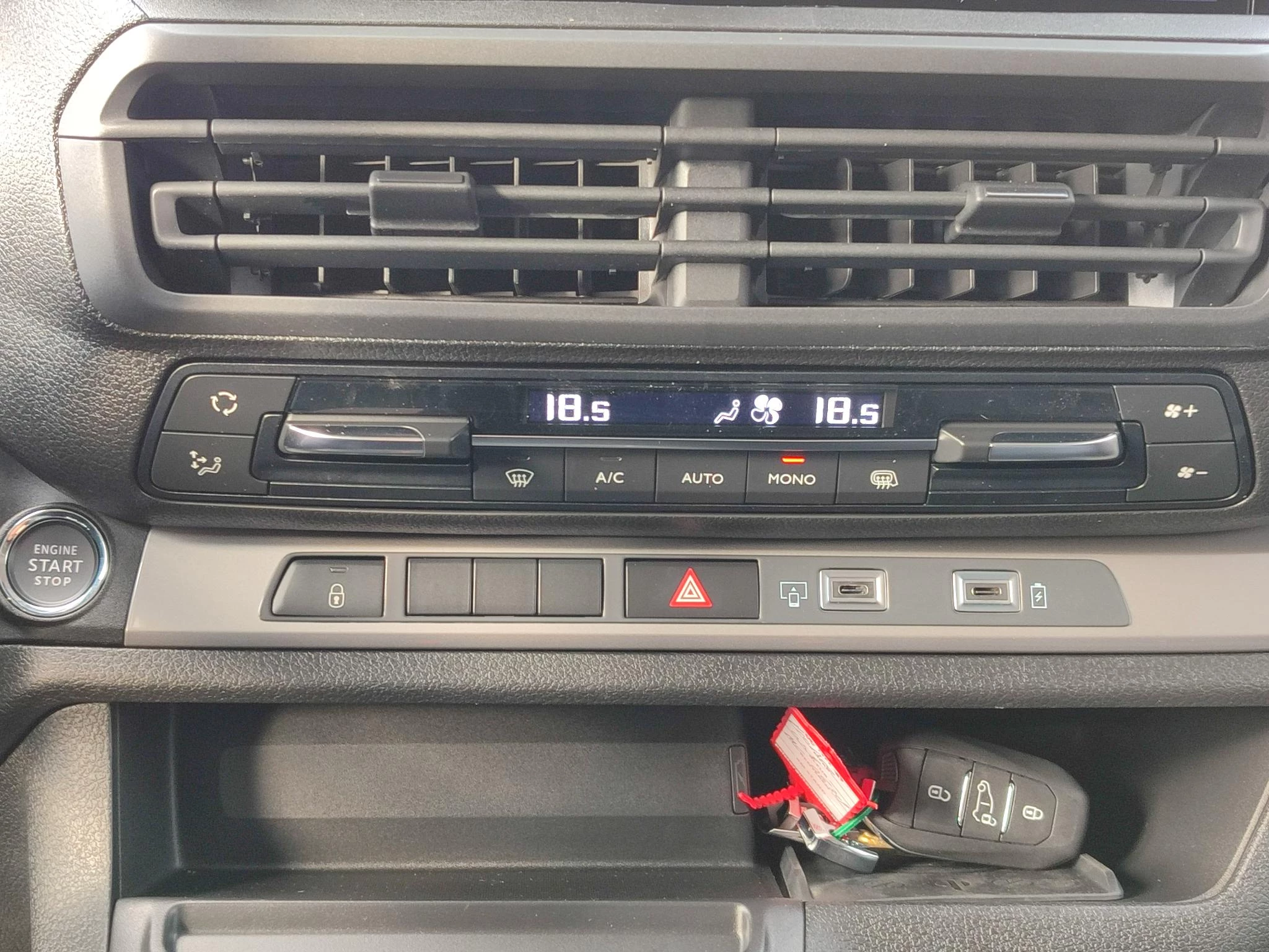 Hoofdafbeelding Toyota ProAce