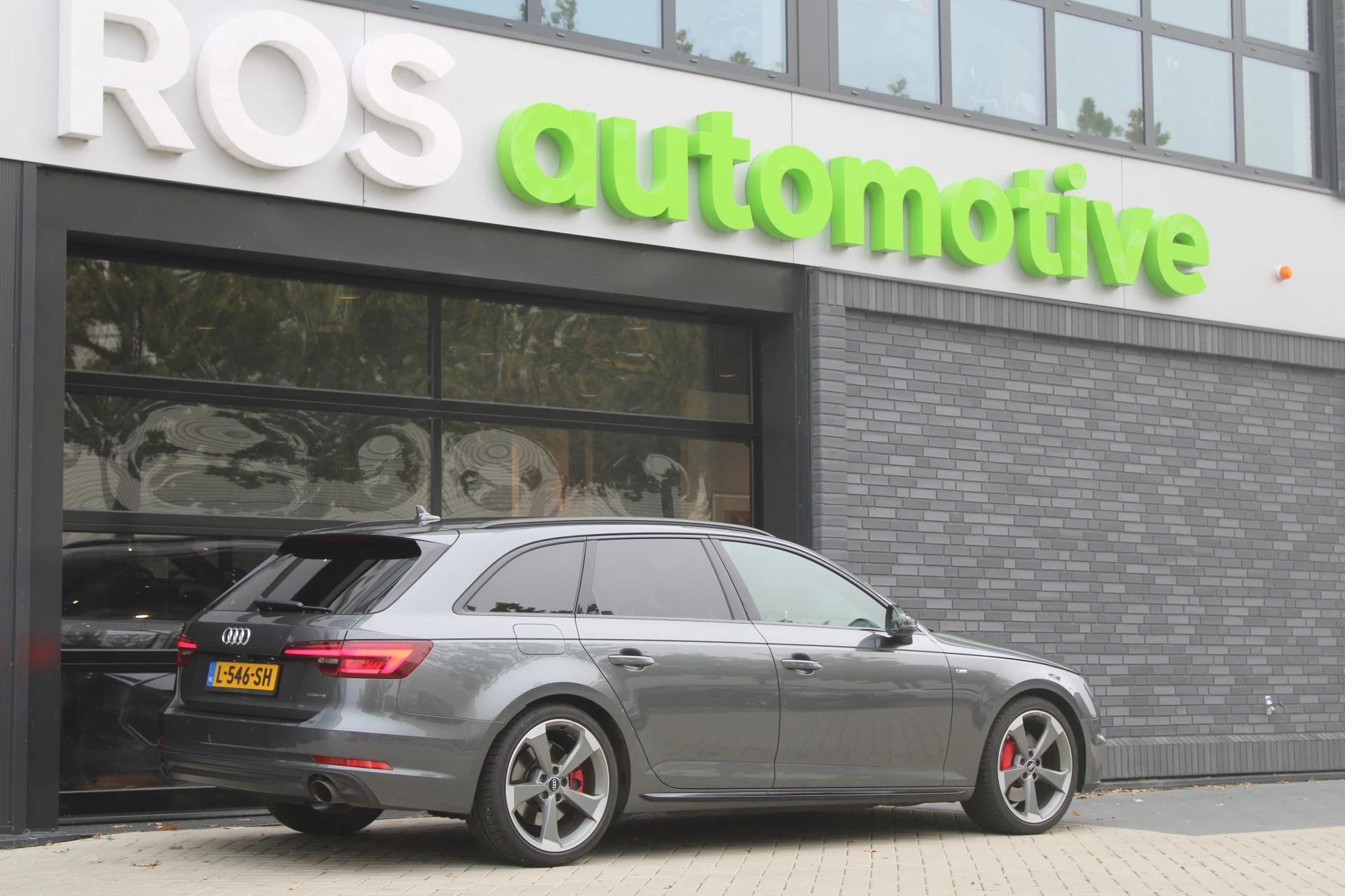 Hoofdafbeelding Audi A4