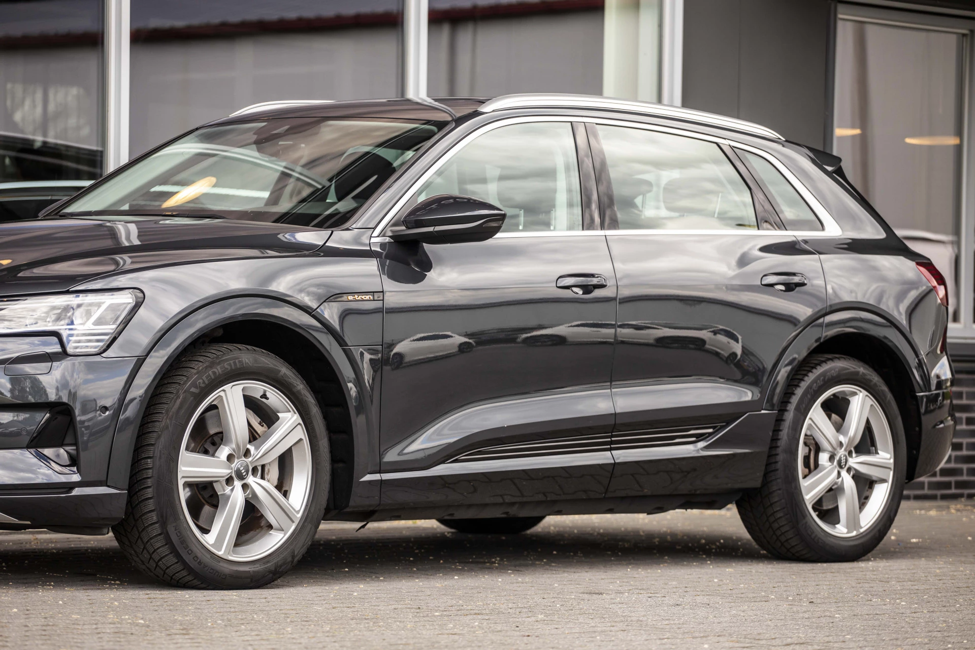 Hoofdafbeelding Audi e-tron