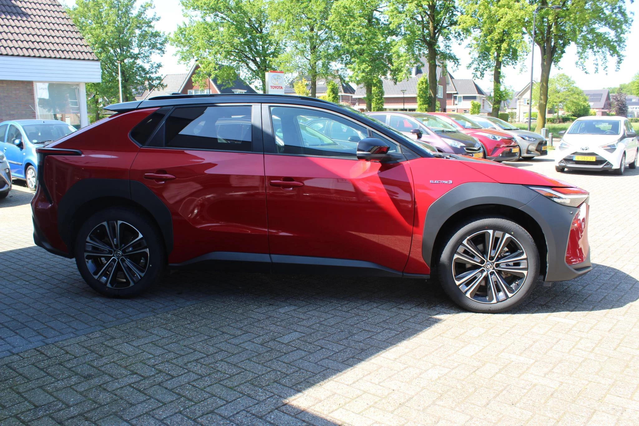 Hoofdafbeelding Toyota bZ4X