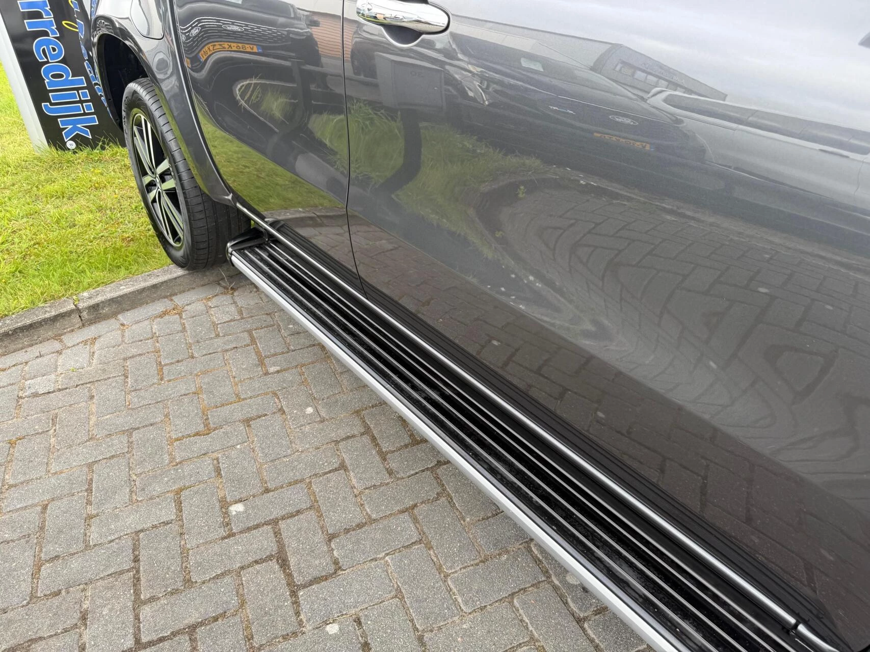 Hoofdafbeelding Mercedes-Benz X-Klasse