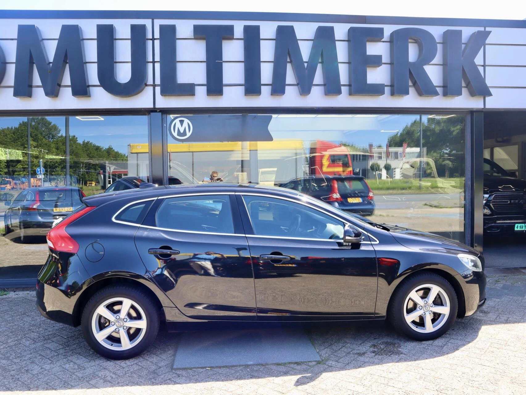 Hoofdafbeelding Volvo V40
