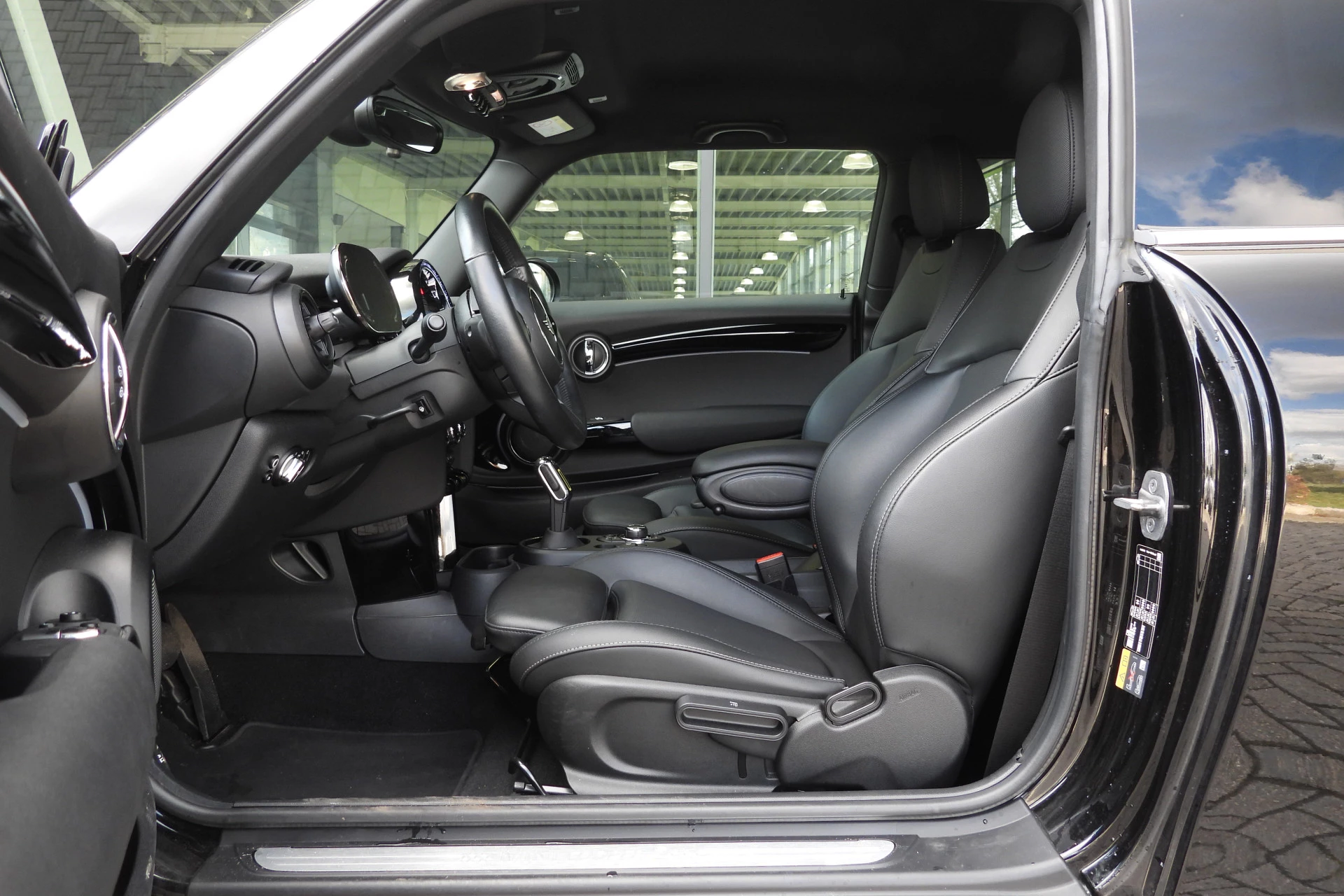 Hoofdafbeelding MINI Electric