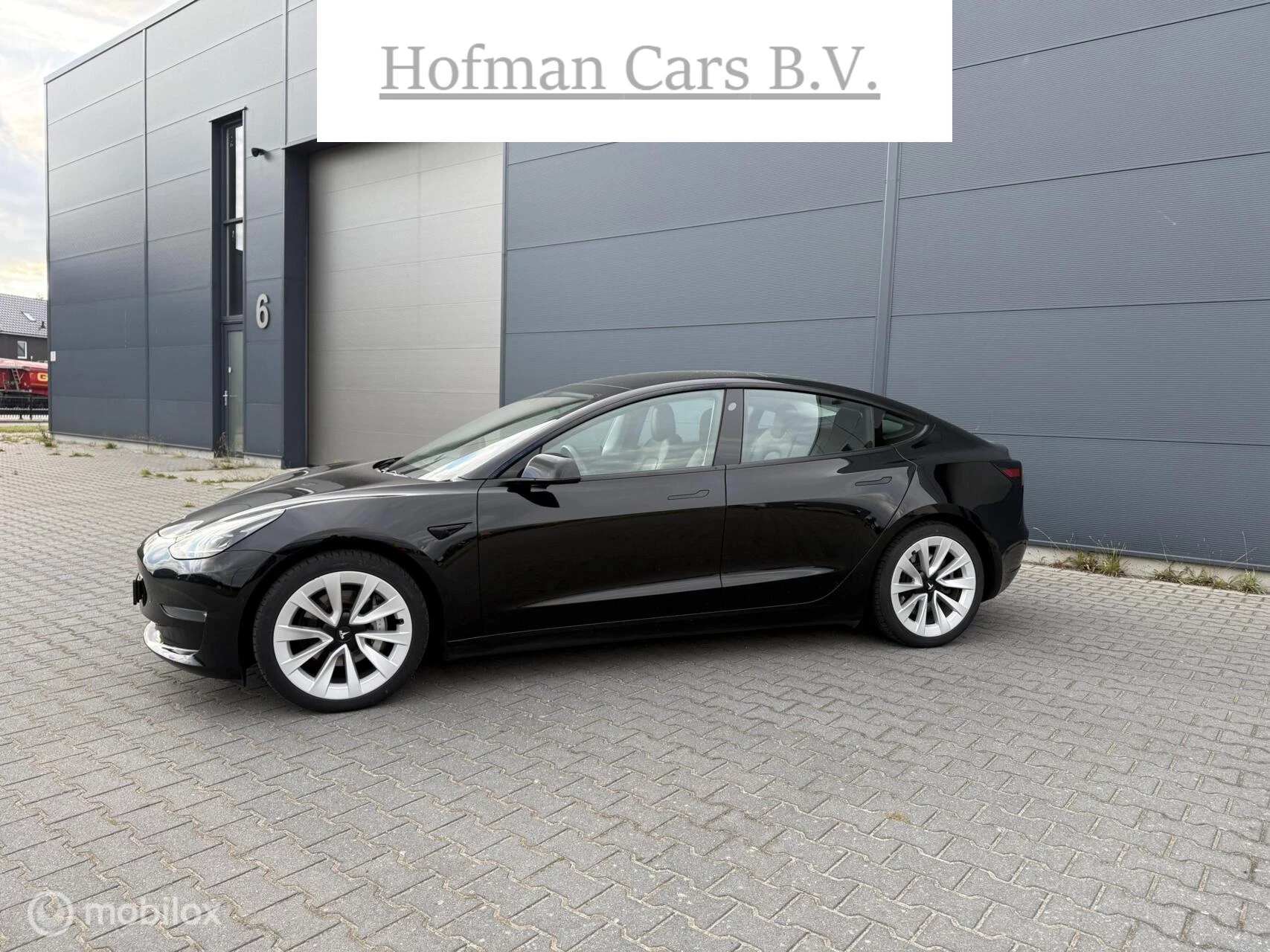 Hoofdafbeelding Tesla Model 3