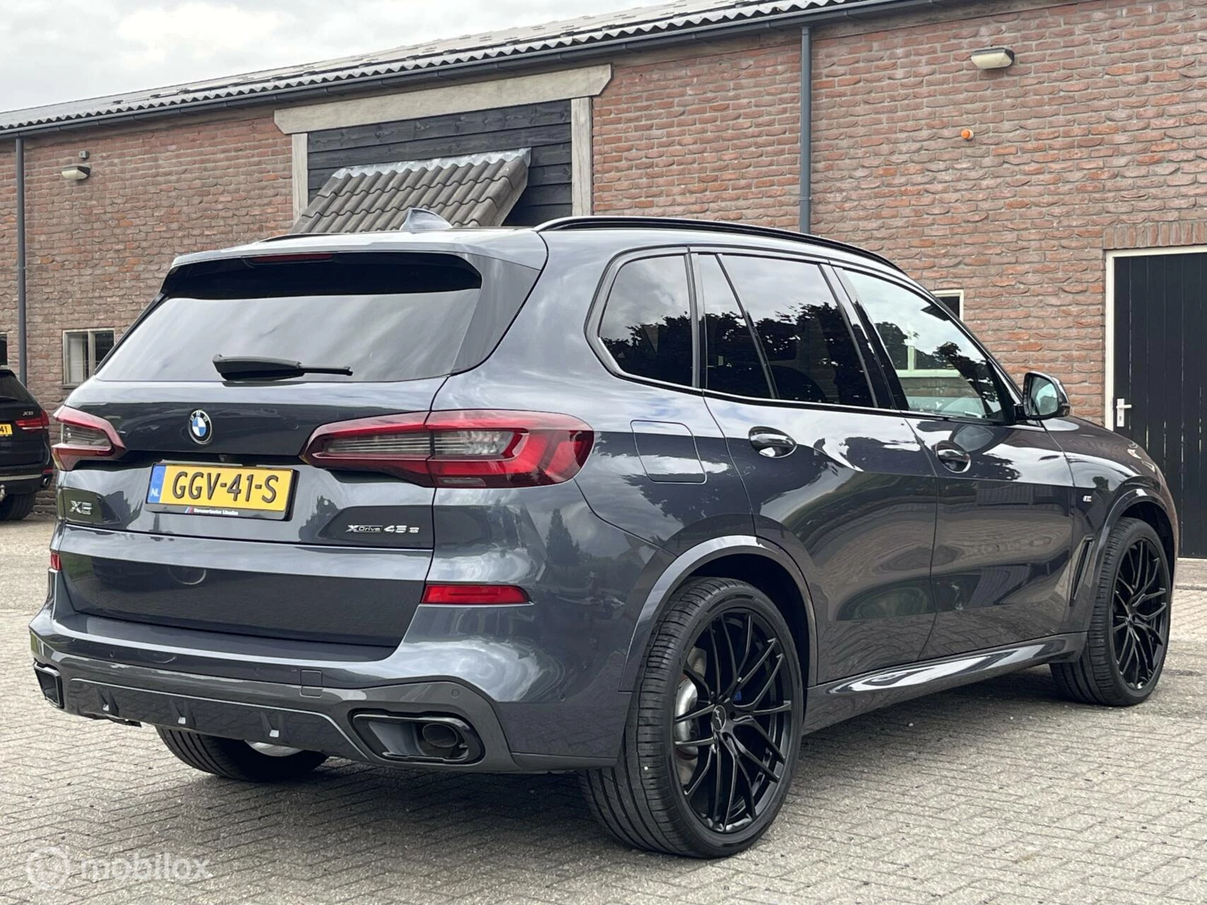 Hoofdafbeelding BMW X5