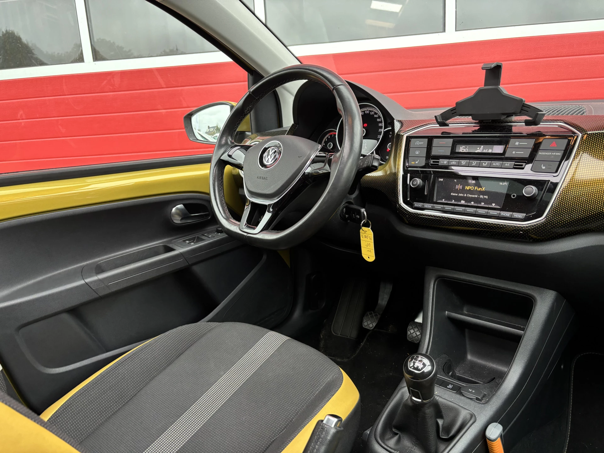 Hoofdafbeelding Volkswagen up!