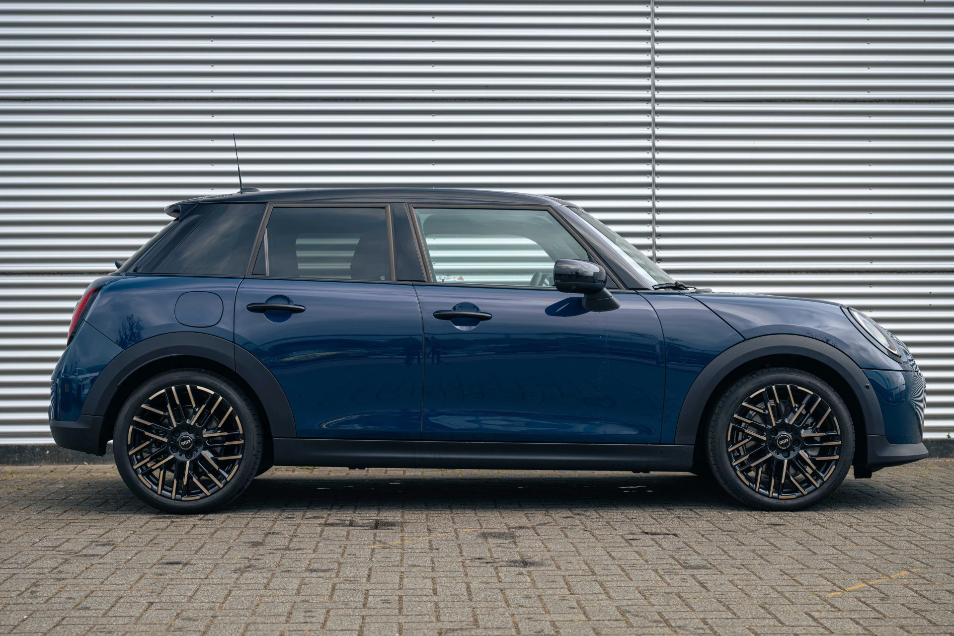 Hoofdafbeelding MINI 5-deurs
