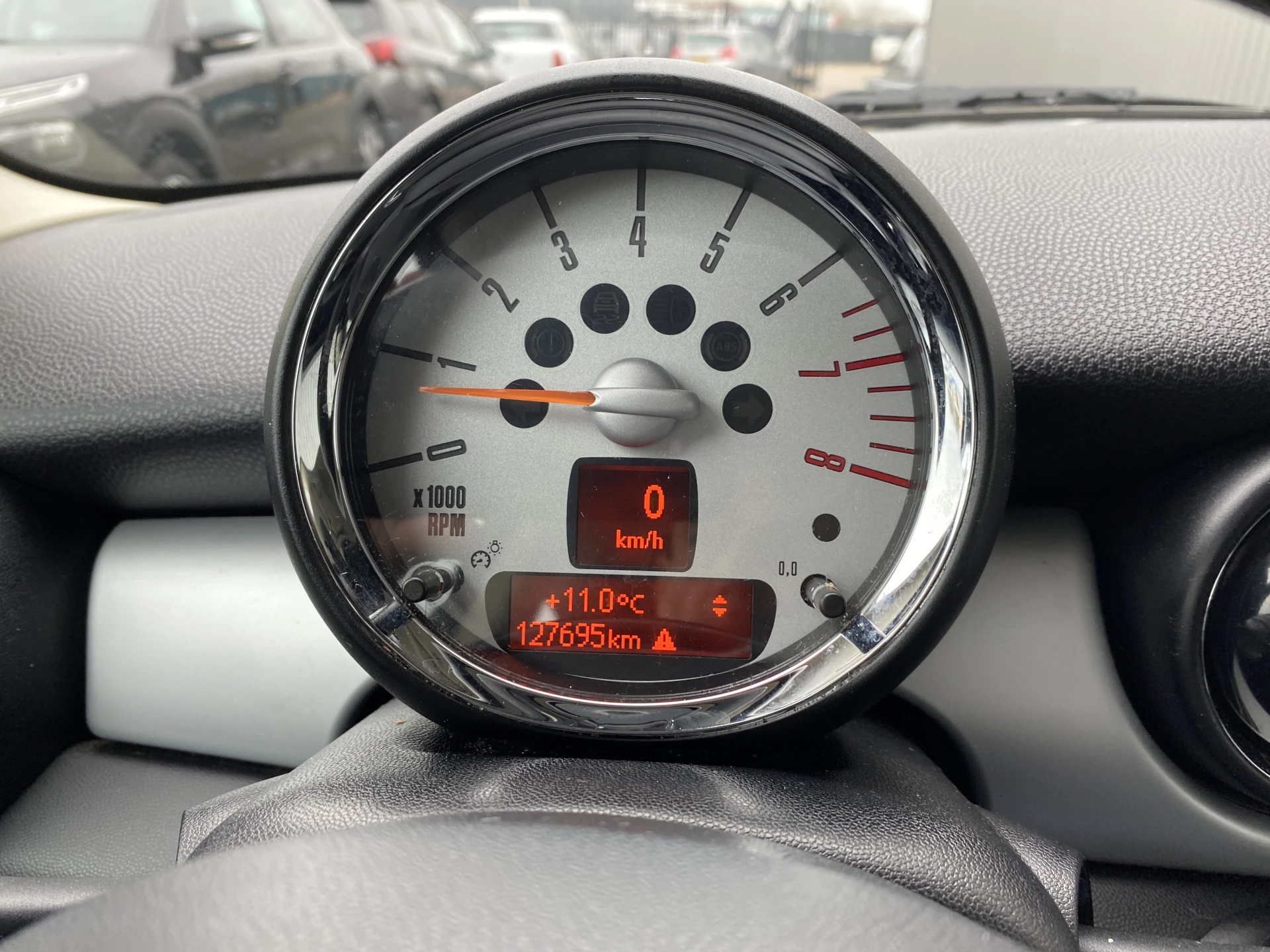 Hoofdafbeelding MINI One