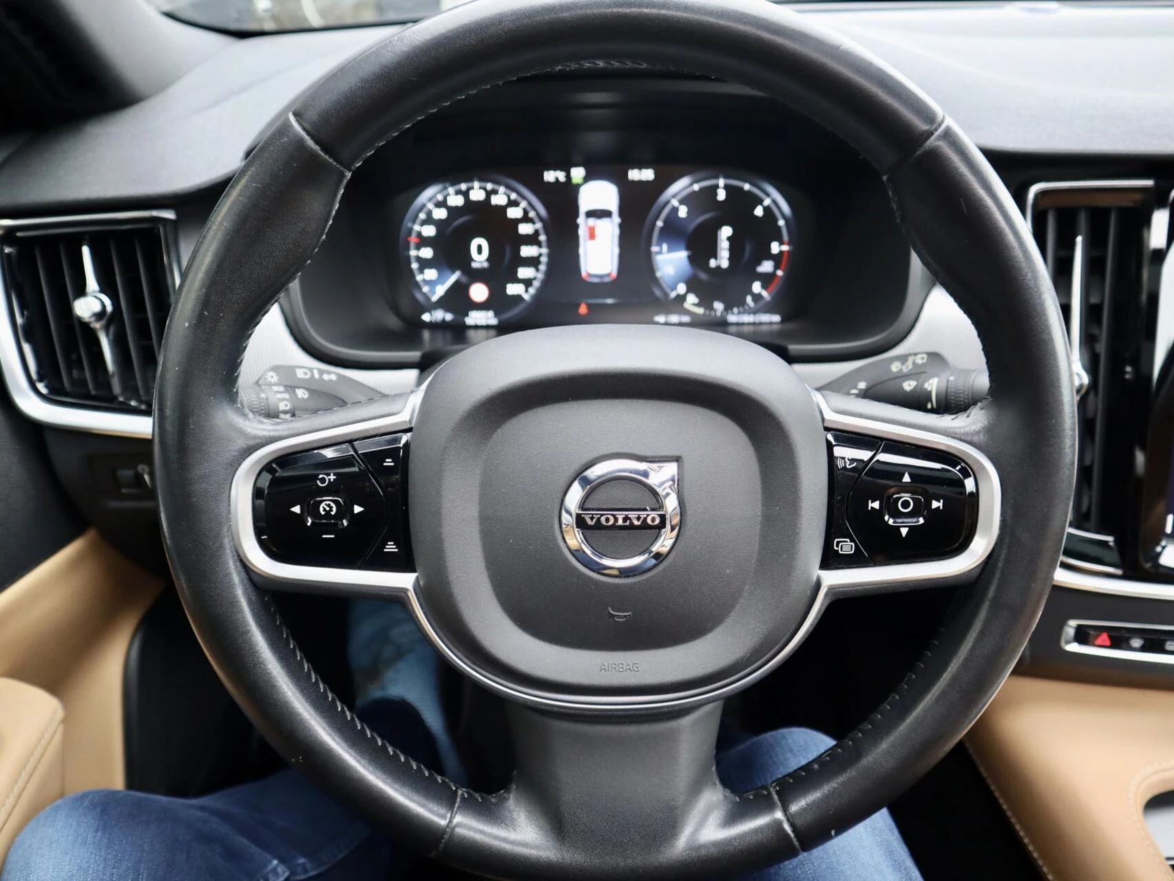 Hoofdafbeelding Volvo V90